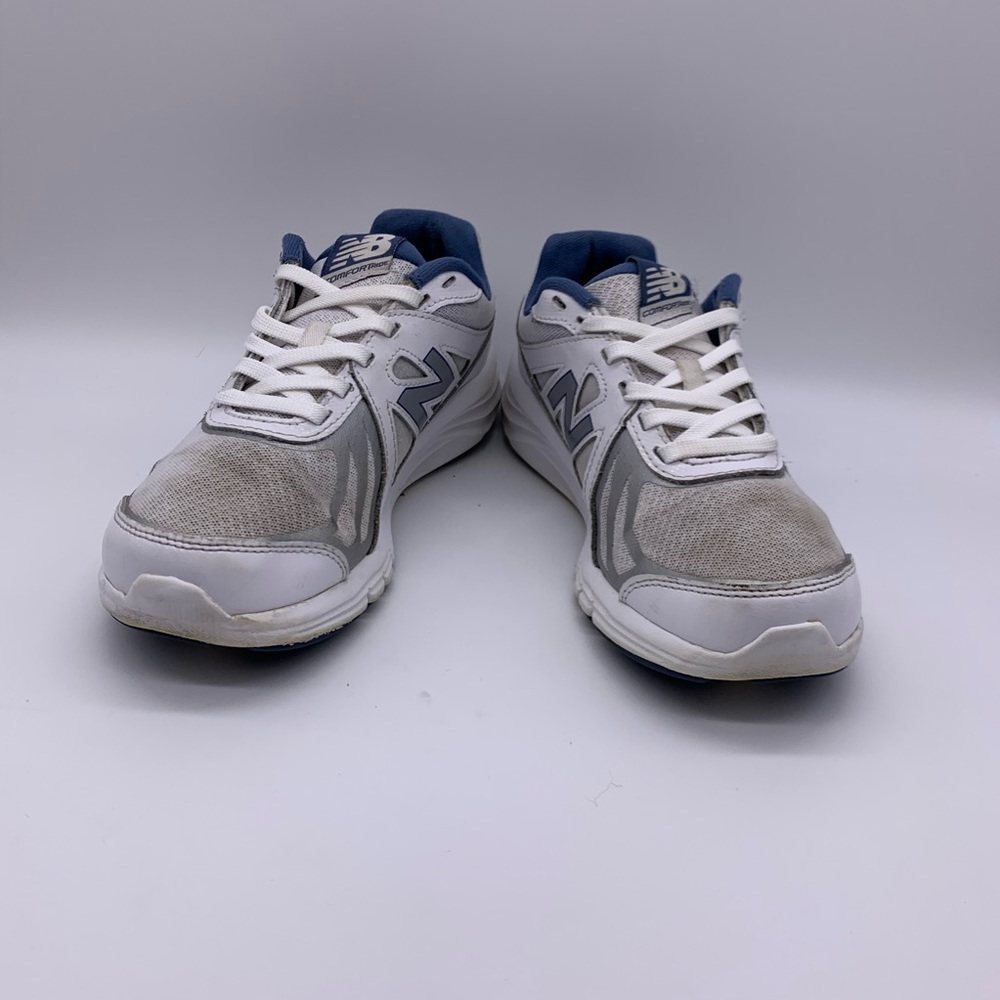 New Balance - Picture 3 of 8
